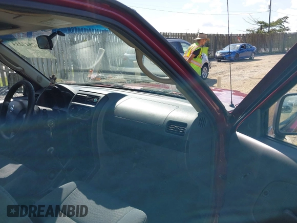 2002 Nissan Frontier XE с VIN 1N6DD26S92C314755, выставлен на аукционе IAAI как лот 42547235 с пробегом 207 654 миль миль и . История ставок и продаж доступна на DreamBid. Изображение 5.