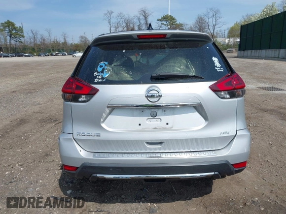 2019 Nissan Rogue SL with VIN 5N1AT2MV5KC829785, listed as a IAAI auction lot 42033567 with 77,907 mi miles and . Bid and sale history available at carsss.com. Image 16.