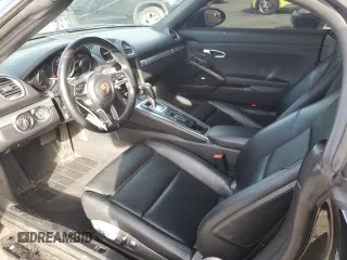 2017 Porsche 718 Boxster z VIN WP0CA2A86HS221743, wystawiony jako Copart lot #72534092 z przebiegiem 52 236 mil mil oraz . Historia ofert i sprzedaży dostępna na DreamBid. Obrazek 7.