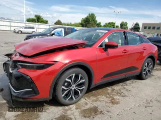 2023 Toyota Crown XLE с VIN JTDAAAAF6P3010101, выставлен на аукционе Copart как лот 58529285 с пробегом 18 367 миль миль и Списание • Salvage title. История ставок и продаж доступна на DreamBid. Изображение 1.