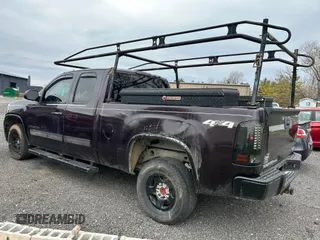 2009 GMC Sierra 1500 SLE with VIN 2GTEK290891119883, listed as a IAAI auction lot 41918190 with 189,713 mi miles. Bid and sale history available at carsss.com. Image 3.