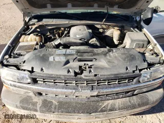 2002 Chevrolet Silverado 1500 LS with VIN 1GCEK14V02Z205165, listed as a Copart auction lot 84061264 with 272,608 mi miles and Salvage Title. Bid and sale history available at carsss.com. Image 12.