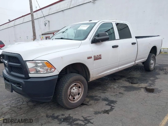 2018 Ram 2500 Tradesman with VIN 3C6UR5HJ7JG240216, listed as a IAAI auction lot 41371971 with 143,069 mi miles. Bid and sale history available at carsss.com. Image 2.