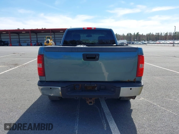 2013 Chevrolet Silverado 1500 LT with VIN 1GCRKSE74DZ351532, listed as a IAAI auction lot 42052732 with 232,992 mi miles and . Bid and sale history available at DreamBid. Image 16.