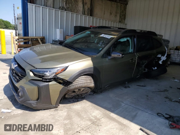 2025 Subaru Outback Onyx with VIN 4S4BTALCXS3173503, listed as a Copart auction lot 61924055 with 6,330 mi miles and Salvage title. Bid and sale history available at DreamBid. Image 1.