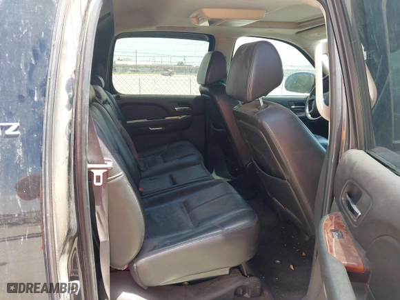 2008 Chevrolet Avalanche LT w/1LT with VIN 3GNFK12378G259908, listed as a IAAI auction lot 42048065 with 1 mi miles. Bid and sale history available at carsss.com. Image 8.