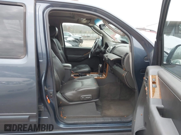 2007 Nissan Pathfinder SE with VIN 5N1AR18W57C637222, listed as a IAAI auction lot 41460806 with 229,347 mi miles. Bid and sale history available at carsss.com. Image 5.