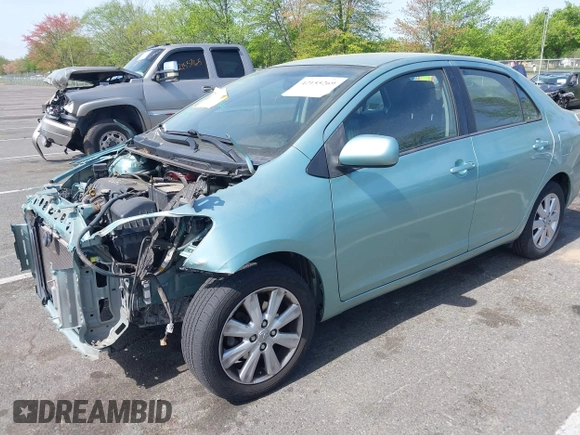 2009 Toyota Yaris z VIN JTDBT903091303947, wystawiony jako IAAI lot #42155269 z przebiegiem 64 484 mil mil oraz . Historia ofert i sprzedaży dostępna na DreamBid. Obrazek 2.