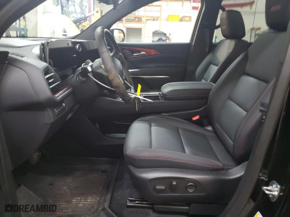 2024 Chevrolet Traverse AWD Z71 with VIN 1GNEVJKS9RJ215340, listed as a Copart auction lot 84172694 with 4,700 mi miles and Salvage Title. Bid and sale history available at carsss.com. Image 7.