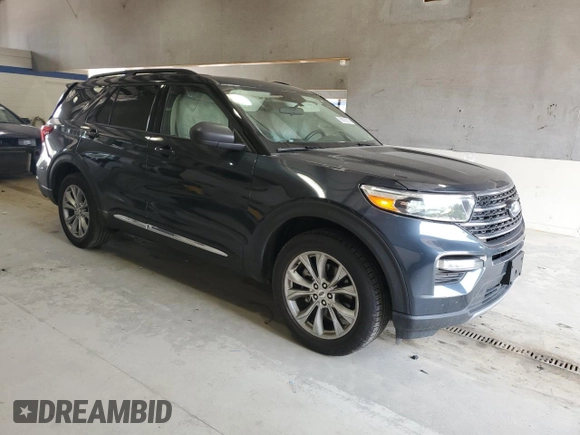 2023 Ford Explorer XLT with VIN 1FMSK8DH4PGC36021, listed as a Copart auction lot 58583865 with 30,308 mi miles and Salvage title. Bid and sale history available at DreamBid. Image 4.