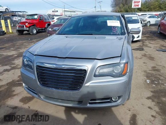 2014 Chrysler 300 with VIN 2C3CCAGG7EH255782, listed as a IAAI auction lot 41689454 with 148,912 mi miles. Bid and sale history available at carsss.com. Image 12.