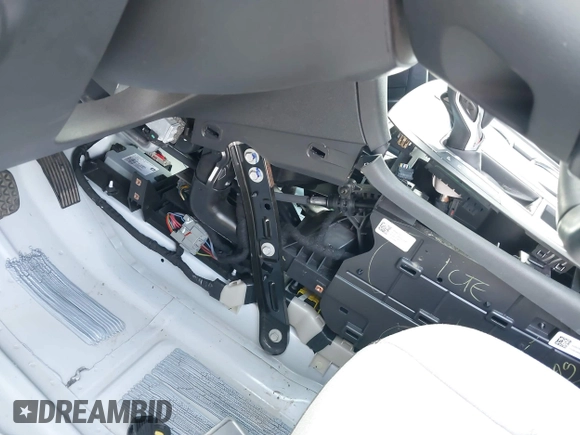 2023 Chevrolet Equinox LT with VIN 3GNAXTEGXPL245156, listed as a IAAI auction lot 42175866 with 32,609 mi miles and . Bid and sale history available at DreamBid. Image 6.