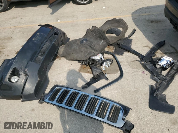2011 Jeep Grand Cherokee Laredo with VIN 1J4RR4GG1BC610654, listed as a Copart auction lot 58828015 with 155,959 mi miles and Salvage title. Bid and sale history available at DreamBid. Image 12.