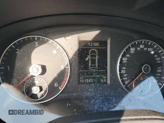 2013 Volkswagen Passat SEL Premium z VIN 1VWCN7A36DC135095, wystawiony jako Copart lot #57338905 z przebiegiem 151 843 mil mil oraz Szkoda całkowita • Salvage title. Historia ofert i sprzedaży dostępna na DreamBid. Obrazek 9.