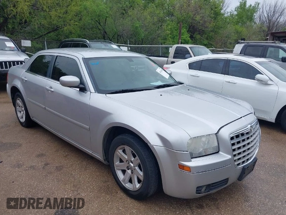 2007 Chrysler 300 Touring with VIN 2C3KA53G47H871375, listed as a IAAI auction lot 41914348 with 149,950 mi miles. Bid and sale history available at carsss.com. Image 1.