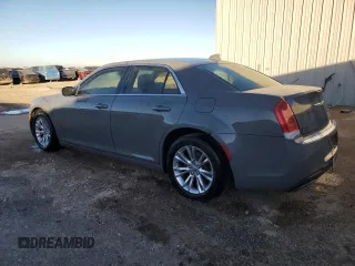 2018 Chrysler 300 Touring L with VIN 2C3CCAAG6JH137452, listed as a Copart auction lot 86183294 with 125,611 mi miles and Clean Title. Bid and sale history available at carsss.com. Image 2.