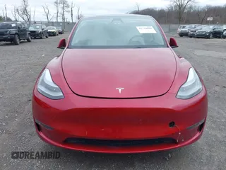 2024 Tesla Model Y Long Range with VIN 7SAYGDEE8RA232709, listed as a IAAI auction lot 41724484 with 5,376 mi miles and . Bid and sale history available at DreamBid. Image 12.