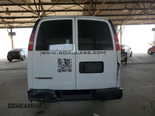2018 Chevrolet Express Cargo Van with VIN 1GCWGAFP8J1266815, listed as a Copart auction lot 86369234 with 236,594 mi miles and Salvage Title. Bid and sale history available at carsss.com. Image 6.