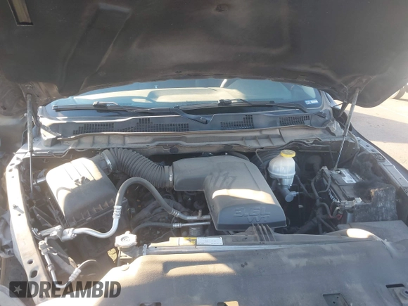 2019 Ram 1500 Classic Tradesman with VIN 1C6RR6FG7KS683916, listed as a IAAI auction lot 41133449 with 94,742 mi miles. Bid and sale history available at carsss.com. Image 10.