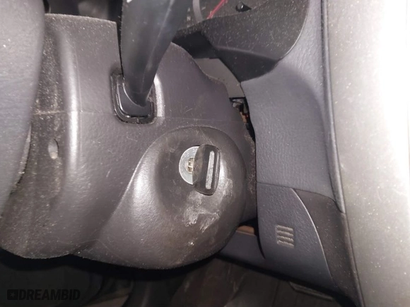 2005 Suzuki Aerio S with VIN JS2RA62S255250278, listed as a IAAI auction lot 41322109 with 144,980 mi miles. Bid and sale history available at carsss.com. Image 11.