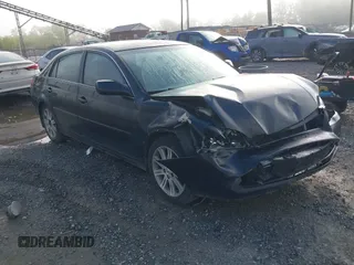 2007 Toyota Avalon XL z VIN 4T1BK36B87U178296, wystawiony jako IAAI lot #42187704 z przebiegiem 241 758 mil mil oraz . Historia ofert i sprzedaży dostępna na DreamBid. Obrazek 1.