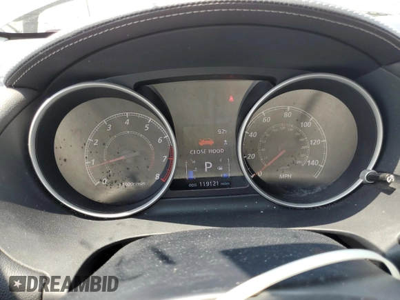 2010 Mitsubishi Outlander XLS z VIN JA4JS4AX2AZ014121, wystawiony jako Copart lot #56403435 z przebiegiem 119 121 mil mil oraz Nie do naprawy • Non repairable. Historia ofert i sprzedaży dostępna na DreamBid. Obrazek 9.