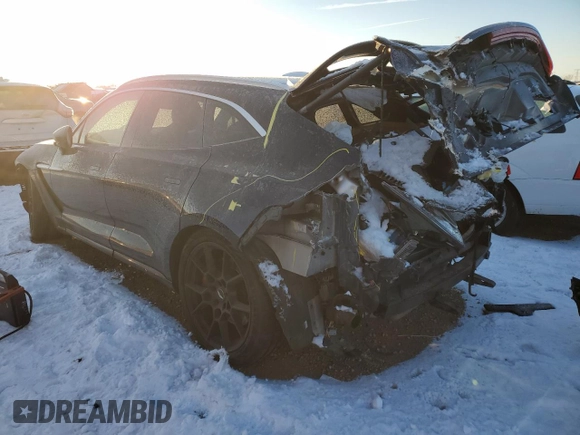 2021 Aston Martin DBX z VIN SCFVUJAW9MTV02708, wystawiony jako Copart lot #85731374 z przebiegiem Nie podano mil oraz Szkoda całkowita • Salvage title. Historia ofert i sprzedaży dostępna na DreamBid. Obrazek 2.