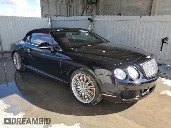 2011 Bentley Continental GT with VIN SCBDP3ZA1BC067897, listed as a Copart auction lot 44470035 with 32,404 mi miles and Salvage Title. Bid and sale history available at DreamBid. Image 4.