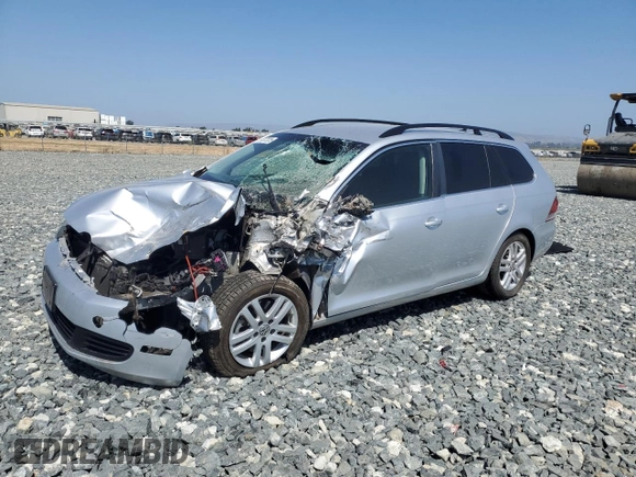 2014 Volkswagen Jetta TDI with VIN 3VWPL7AJ8EM624930, listed as a Copart auction lot 60873205 with Not provided miles and Salvage title. Bid and sale history available at DreamBid. Image 1.