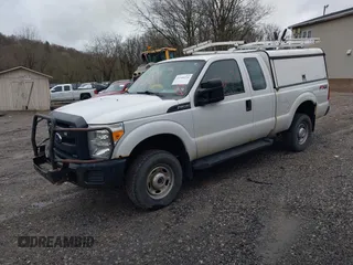 2013 Ford F-250 XL with VIN 1FT7X2B65DEA40820, listed as a IAAI auction lot 41940224 with 193,706 mi miles and . Bid and sale history available at DreamBid. Image 2.
