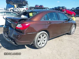 2013 Chrysler 200 Touring with VIN 1C3CCBBB9DN550812, listed as a IAAI auction lot 41677254 with 172,873 mi miles and . Bid and sale history available at carsss.com. Image 4.