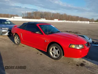 2004 Ford Mustang Deluxe with VIN 1FAFP44644F221637, listed as a IAAI auction lot 41625384 with 123,424 mi miles. Bid and sale history available at carsss.com. Image 1.