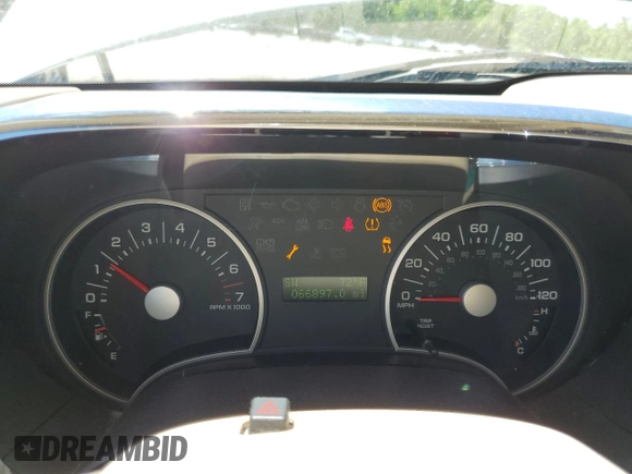 2006 Ford Explorer XLT с VIN 1FMEU73E96UA10968, выставлен на аукционе Copart как лот 57383945 с пробегом 66 897 миль миль и Чистый • Clean title. История ставок и продаж доступна на DreamBid. Изображение 9.