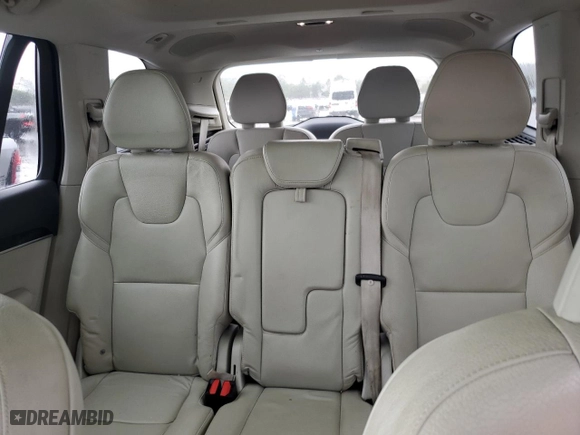 2016 Volvo XC90 T6 Momentum with VIN YV4A22PK7G1021639, listed as a Copart auction lot 52174385 with 154,095 mi miles and Clean Title. Bid and sale history available at carsss.com. Image 10.