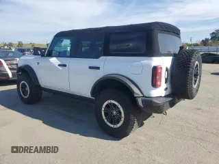 2022 Ford Bronco with VIN 1FMEE5DH3NLA92842, listed as a Copart auction lot 53109365 with 25,303 mi miles and Clean title. Bid and sale history available at DreamBid. Image 2.