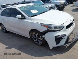 2021 Kia Forte LXS с VIN 3KPF24AD6ME288942, выставлен на аукционе IAAI как лот 42315603 с пробегом 131 843 миль миль и . История ставок и продаж доступна на DreamBid. Изображение 1.