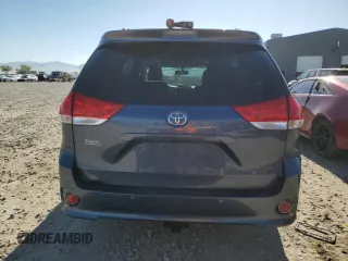 2014 Toyota Sienna XLE with VIN 5TDYK3DC5ES467244, listed as a Copart auction lot 54777445 with 157,503 mi miles and Salvage Title. Bid and sale history available at DreamBid. Image 6.