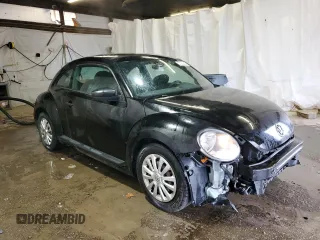 2012 Volkswagen Beetle Entry с VIN 3VWFP7AT2CM645108, выставлен на аукционе Copart как лот 57200665 с пробегом 190 185 миль миль и Списание • Salvage title. История ставок и продаж доступна на DreamBid. Изображение 4.