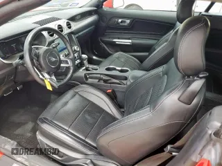 2020 Ford Mustang EcoBoost с VIN 1FATP8UH0L5145026, выставлен на аукционе Copart как лот 56634965 с пробегом 30 699 миль миль и Списание • Salvage title. История ставок и продаж доступна на DreamBid. Изображение 8.