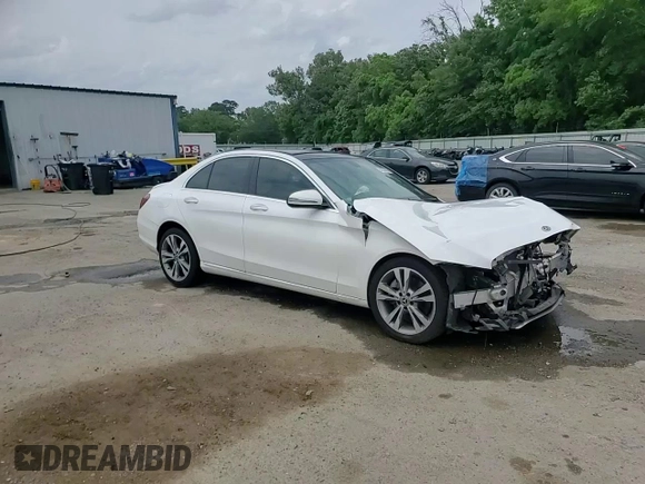 2018 Mercedes-Benz C 300 with VIN 55SWF4JB3JU249202, listed as a Copart auction lot 57231915 with 113,487 mi miles and Salvage title. Bid and sale history available at DreamBid. Image 13.