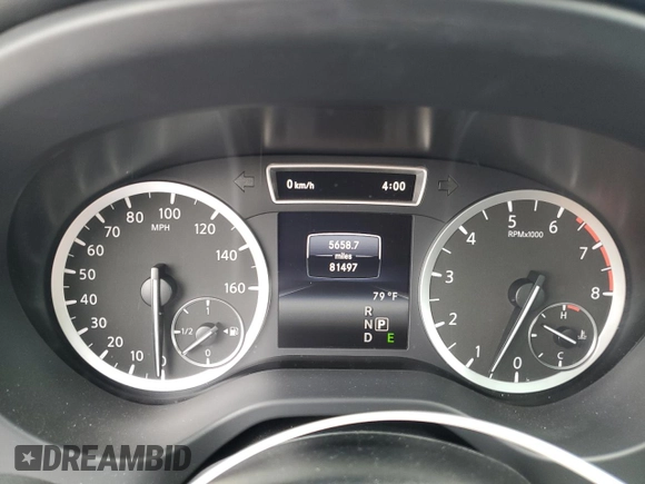 2018 Infiniti QX30 Premium with VIN SJKCH5CR4JA043584, listed as a Copart auction lot 58199085 with 81,497 mi miles and Salvage title. Bid and sale history available at DreamBid. Image 9.