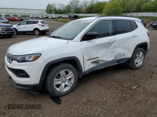 2022 Jeep Compass Latitude with VIN 3C4NJCBB8NT156266, listed as a Copart auction lot 55321825 with 73,771 mi miles and Salvage title. Bid and sale history available at DreamBid. Image 1.
