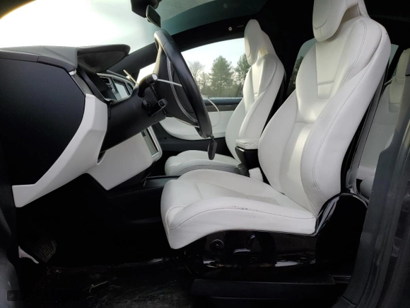 2016 Tesla Model X 70D with VIN 5YJXCBE2XGF004905, listed as a Copart auction lot 50170075 with 98,936 mi miles and Salvage Title. Bid and sale history available at carsss.com. Image 7.