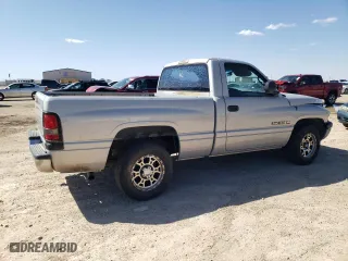 1998 Dodge Ram 1500 with VIN 1B7HC16X2WS512361, listed as a Copart auction lot 48781865 with 130,618 mi miles and Salvage Title. Bid and sale history available at carsss.com. Image 3.