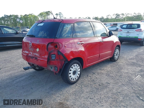 2015 FIAT 500L Pop with VIN ZFBCFAAH0FZ031648, listed as a IAAI auction lot 41971968 with 91,748 mi miles. Bid and sale history available at carsss.com. Image 4.