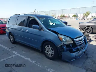 2005 Honda Odyssey EX z VIN 5FNRL38425B099307, wystawiony jako IAAI lot #42487553 z przebiegiem 197 367 mil mil oraz . Historia ofert i sprzedaży dostępna na DreamBid. Obrazek 1.