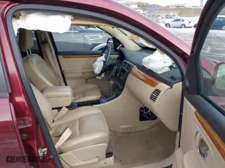 2008 Suzuki XL7 Luxury with VIN 2S3DA417986122300, listed as a IAAI auction lot 41416734 with 140,055 mi miles. Bid and sale history available at carsss.com. Image 5.
