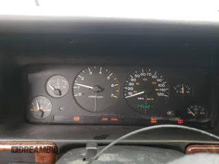 1996 Jeep Grand Cherokee Laredo with VIN 1J4FX58S5TC248122, listed as a Copart auction lot 45843935 with 295,521 mi miles and Salvage Title. Bid and sale history available at carsss.com. Image 9.