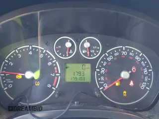 2010 Ford Transit Connect XLT с VIN NM0KS9BN3AT020983, выставлен на аукционе IAAI как лот 42074641 с пробегом 179 103 миль миль и . История ставок и продаж доступна на DreamBid. Изображение 7.
