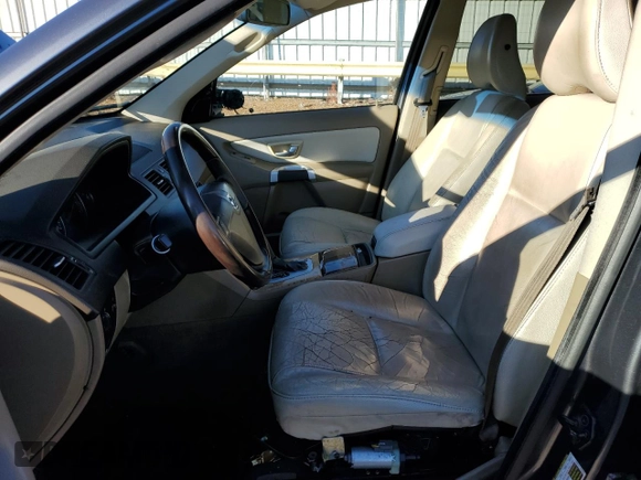 2008 Volvo XC90 I6 with VIN YV4CM982181448925, listed as a Copart auction lot 84313964 with 146,940 mi miles and Clean Title. Bid and sale history available at carsss.com. Image 7.